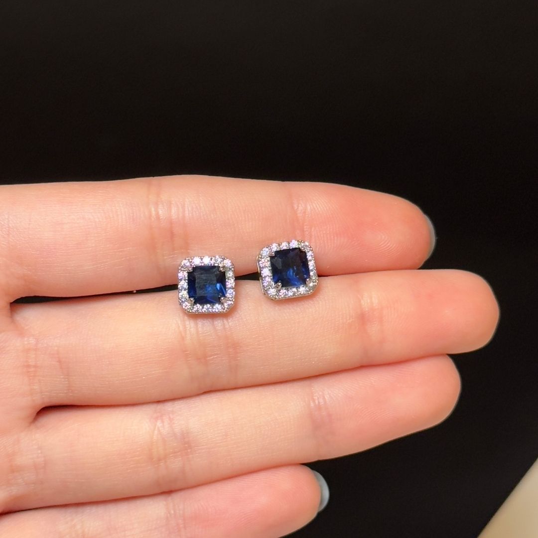 "ANASTASIA Z" Aretes plateados