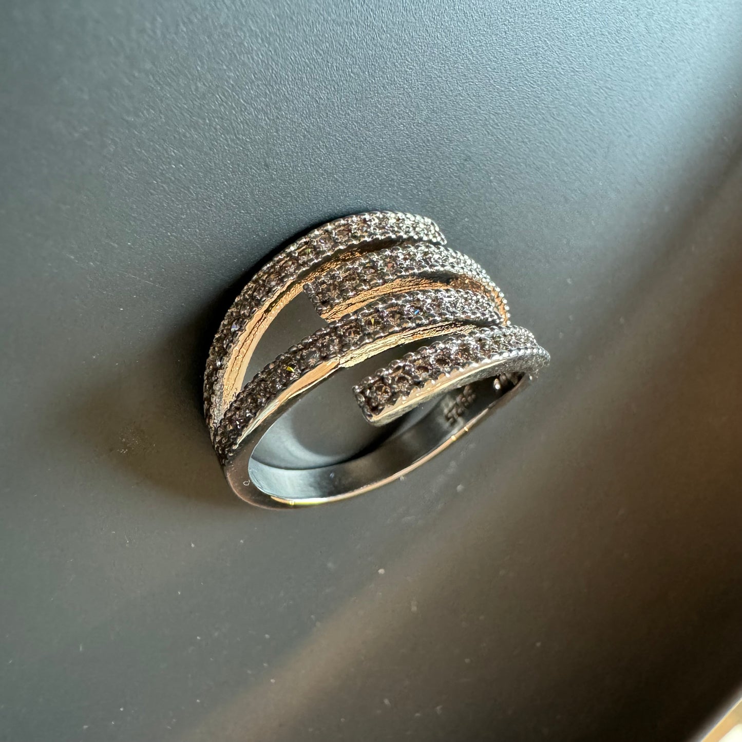 “MELISSA” Anillo plateado