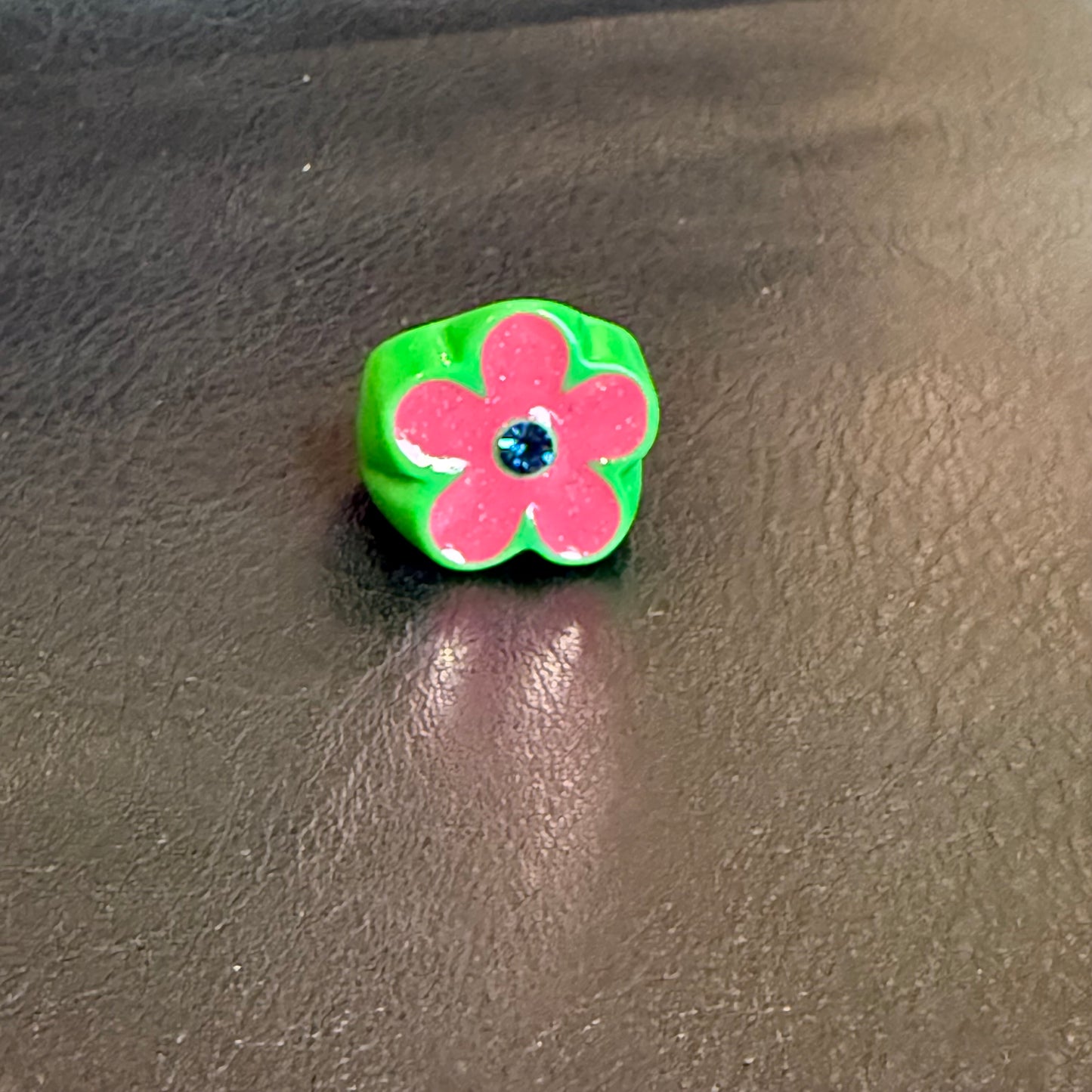 633 “FLOR POP” Anillo verde