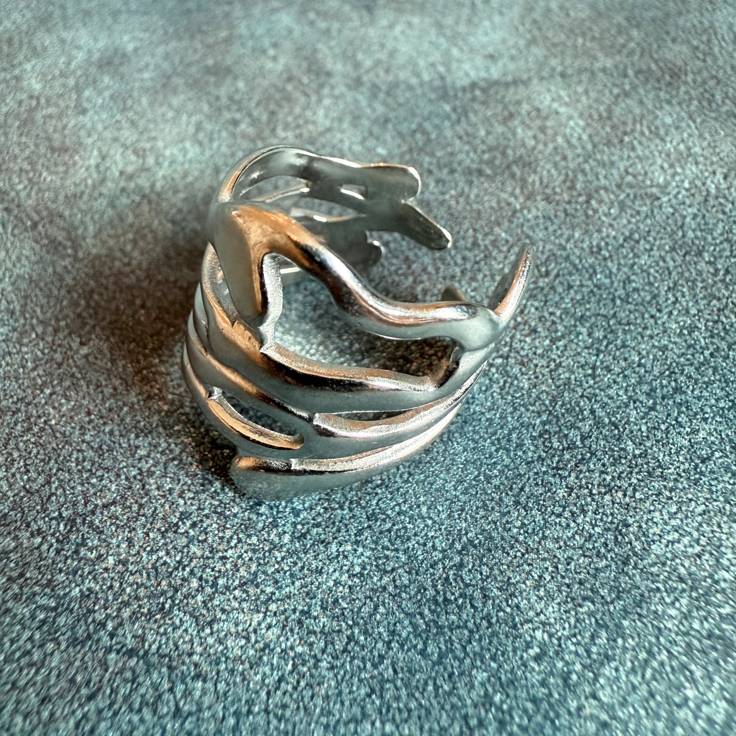 596 “TIERRA” Anillo plata