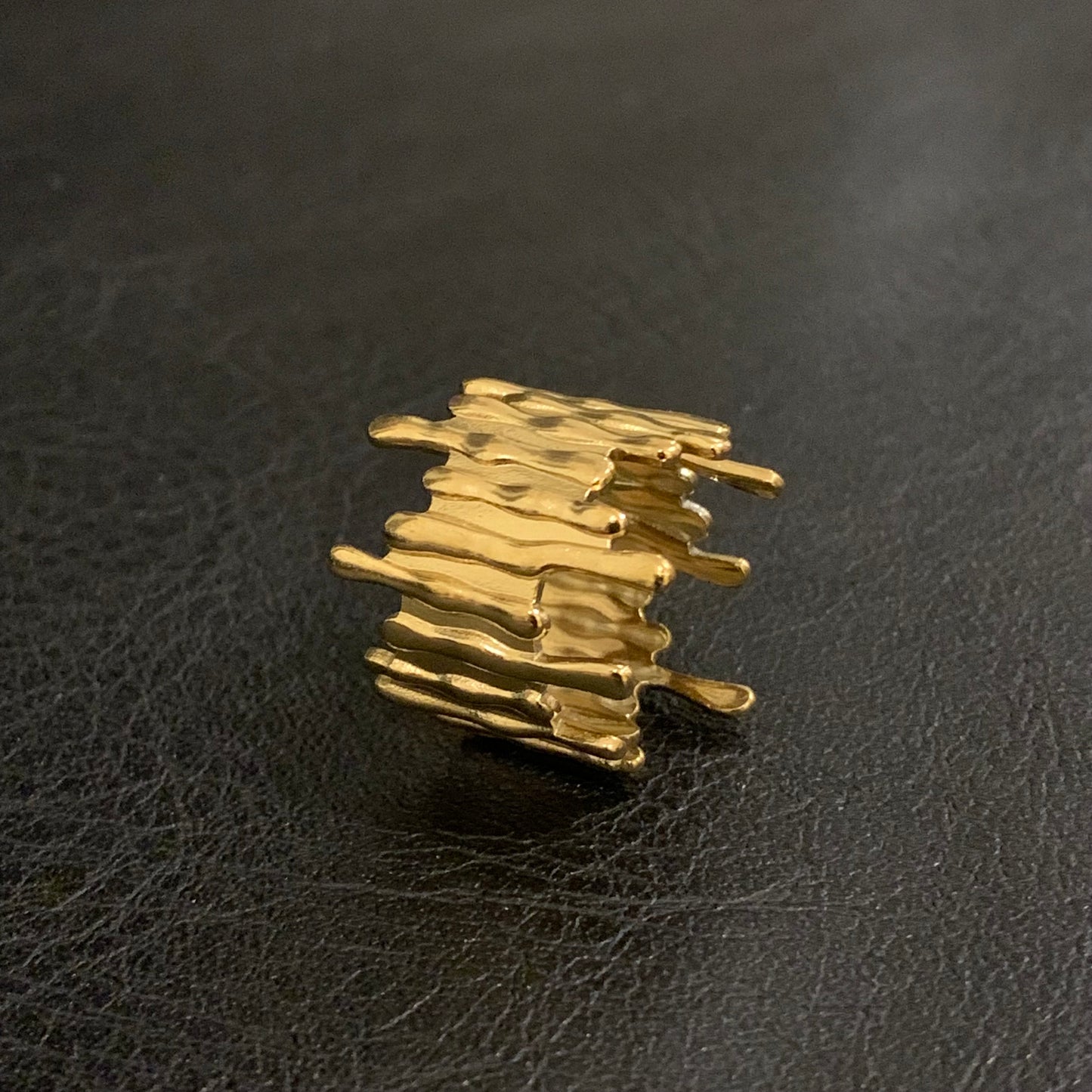 420 "SILVANA" Anillo dorado