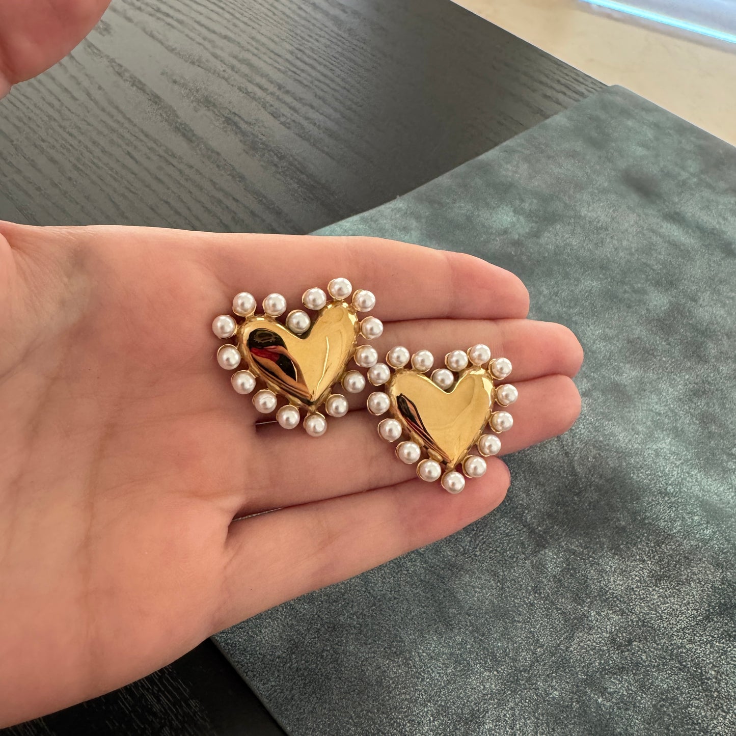 "RENATA" Aretes dorados