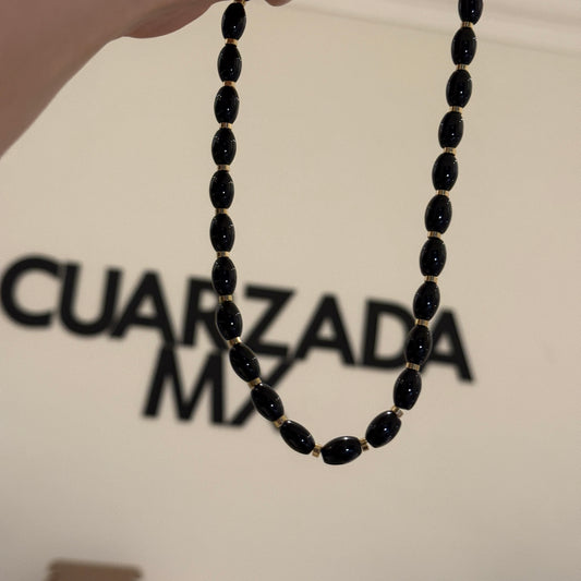 638 “MAR NEGRO” Collar de cuentas