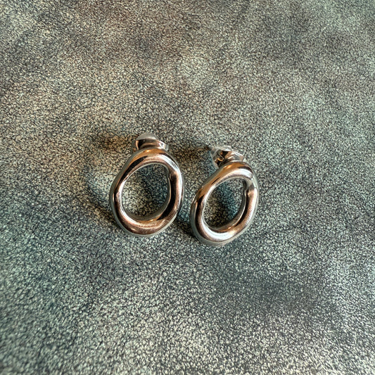 616 “DIANE” Aretes plateados