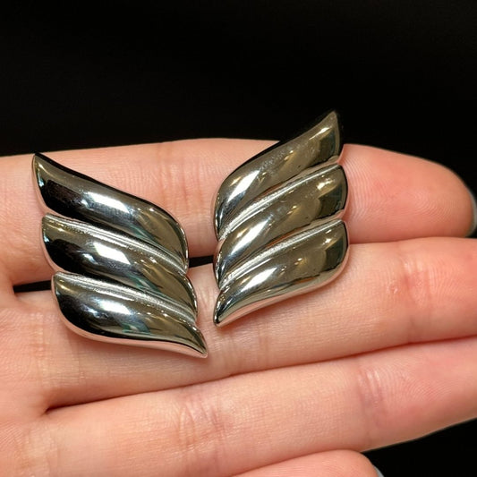 "DIVA" Aretes plateados