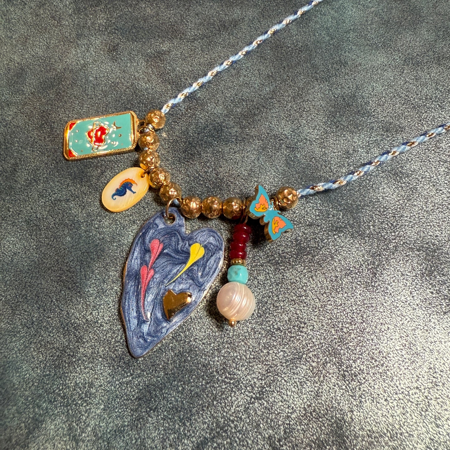 648 “SABINE” Collar de cuentas
