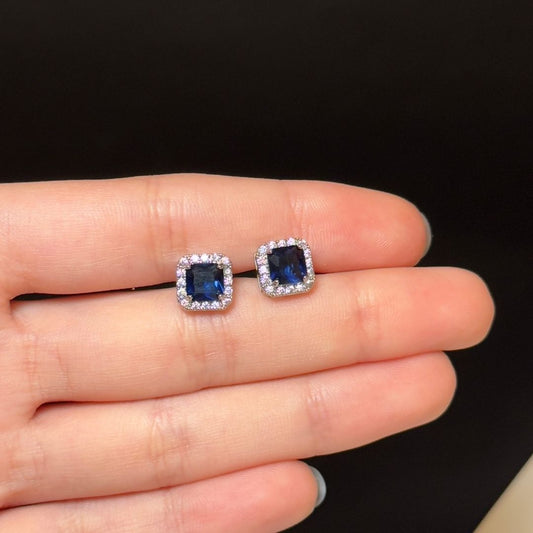"ANASTASIA Z" Aretes plateados