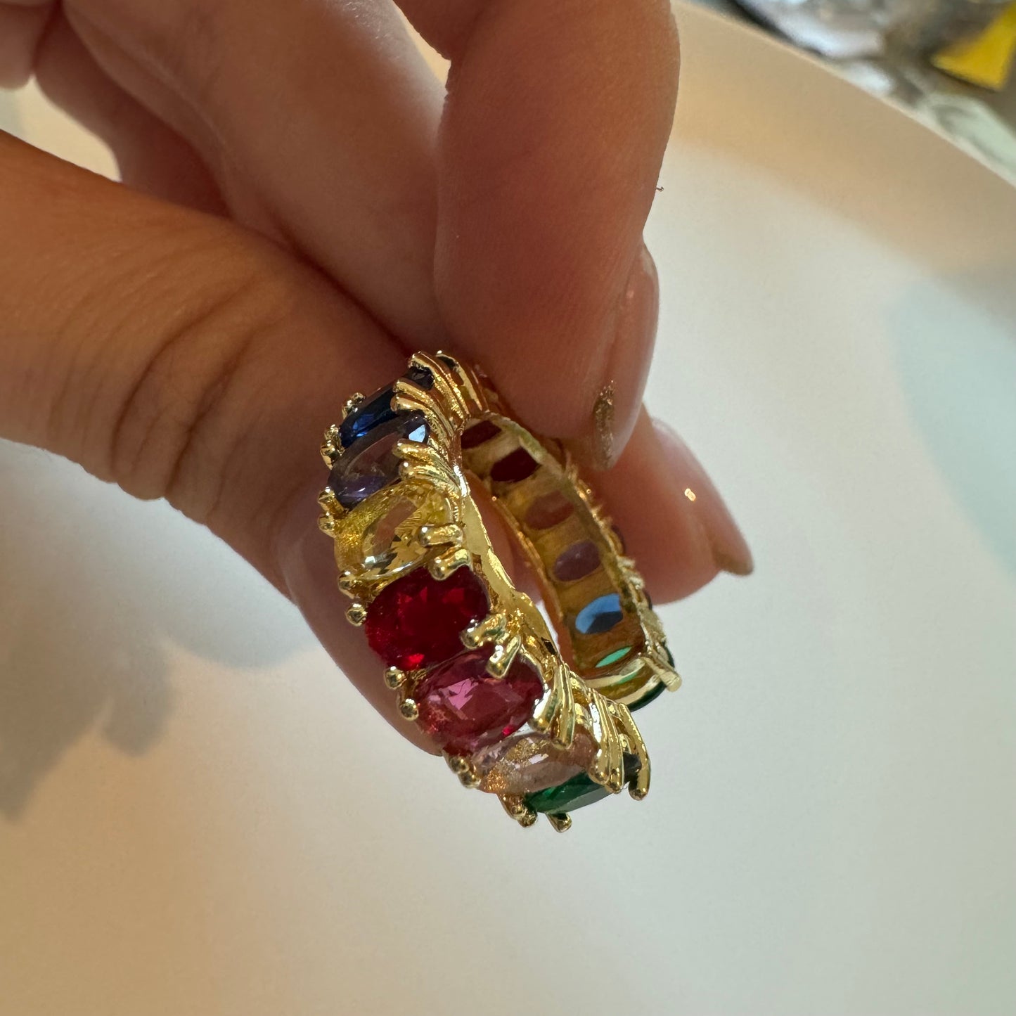 “VALENTINA RAINBOW” Anillo dorado