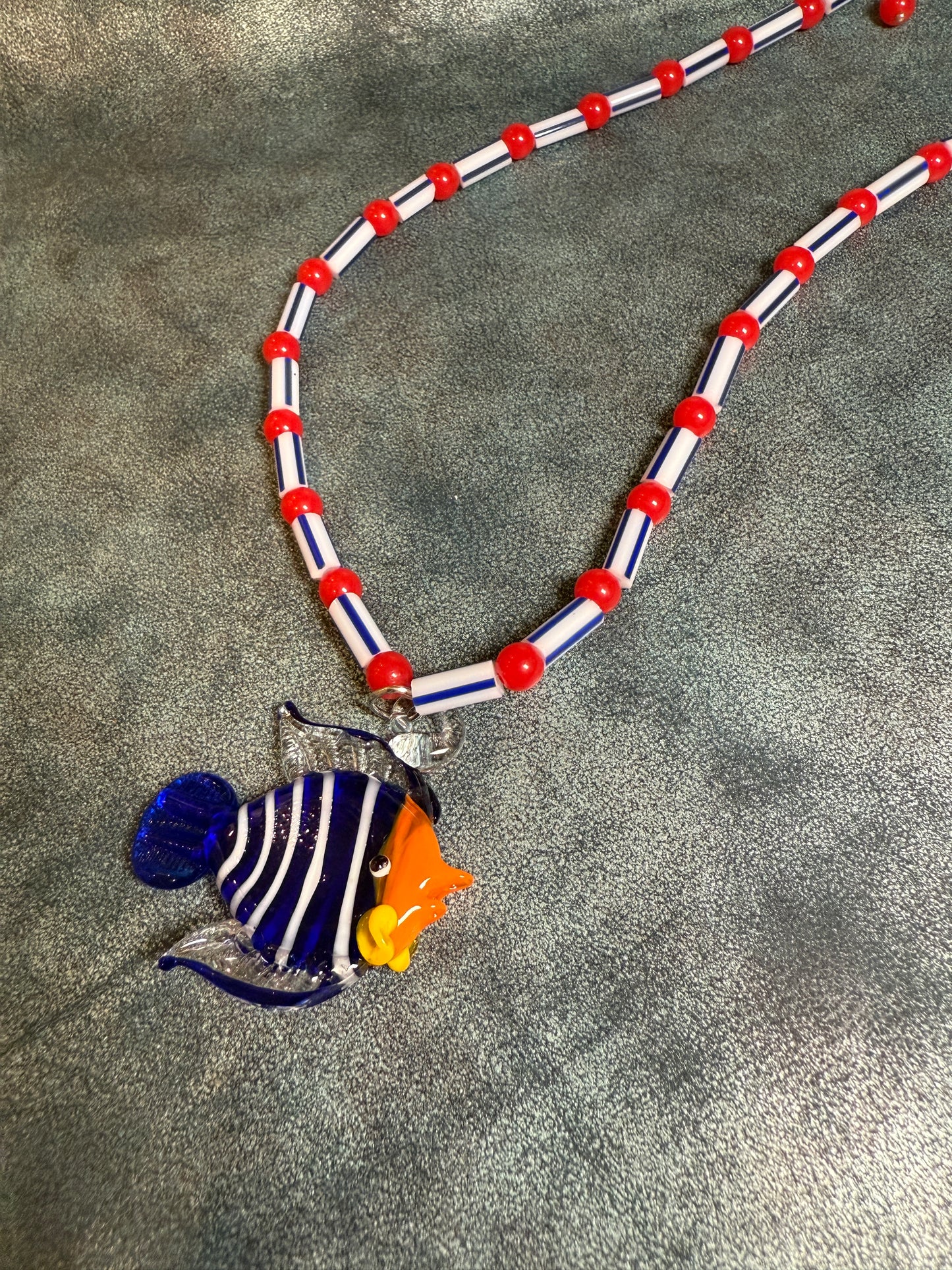 661 “BETA” Collar rojo