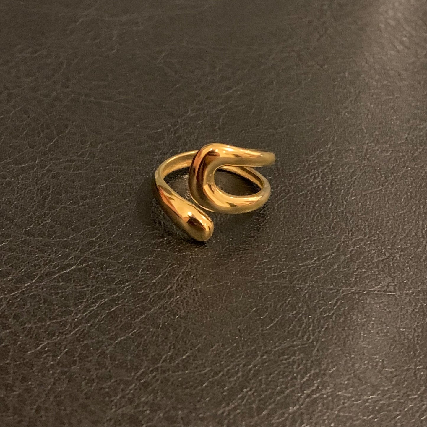 431 "TAN" Anillo dorado