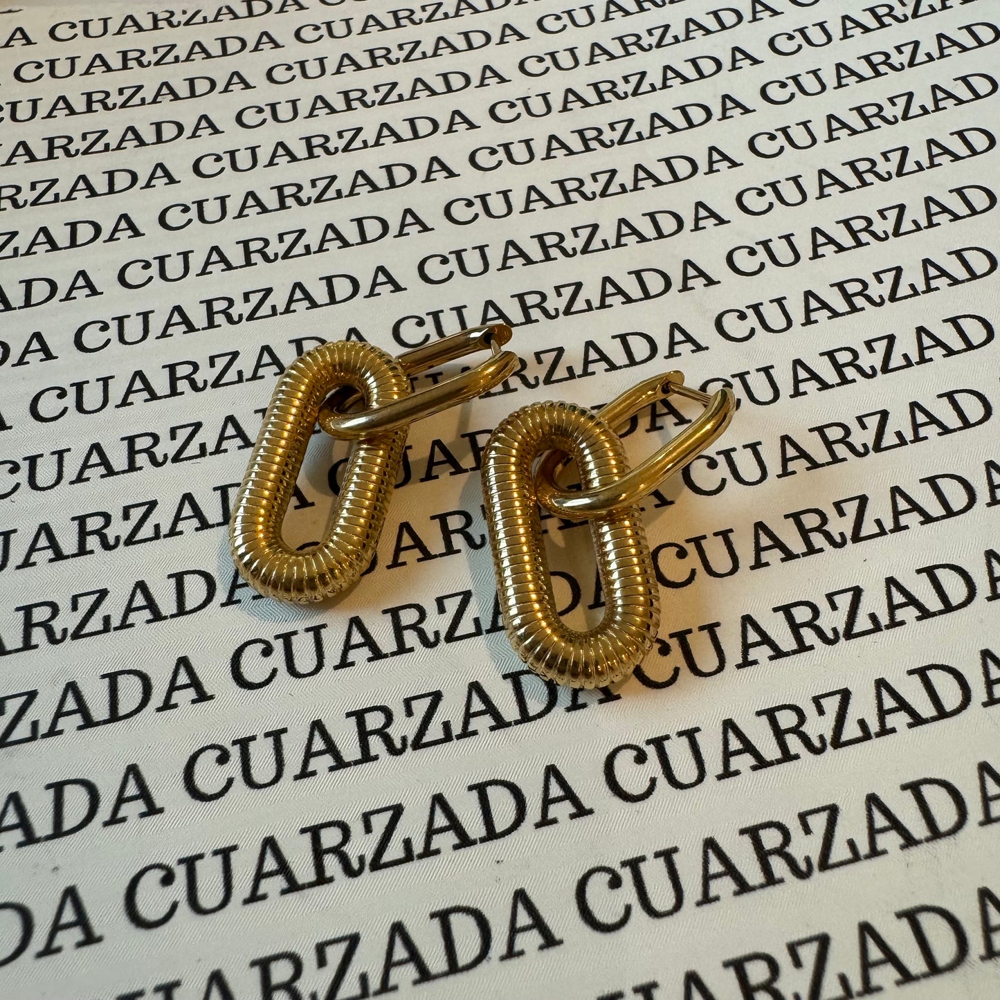 “ALICIA” Aretes dorados