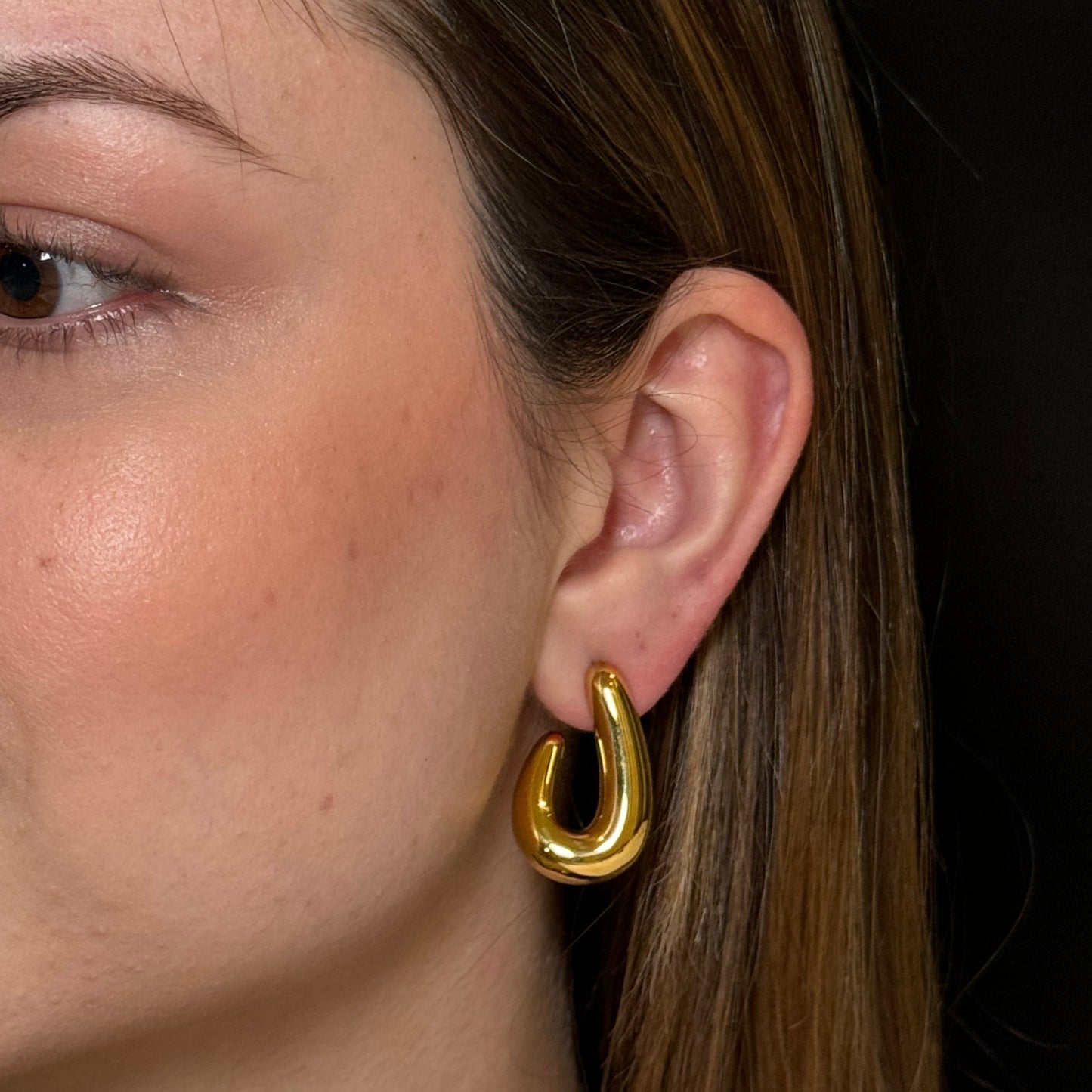 "JOTA" Aretes dorados