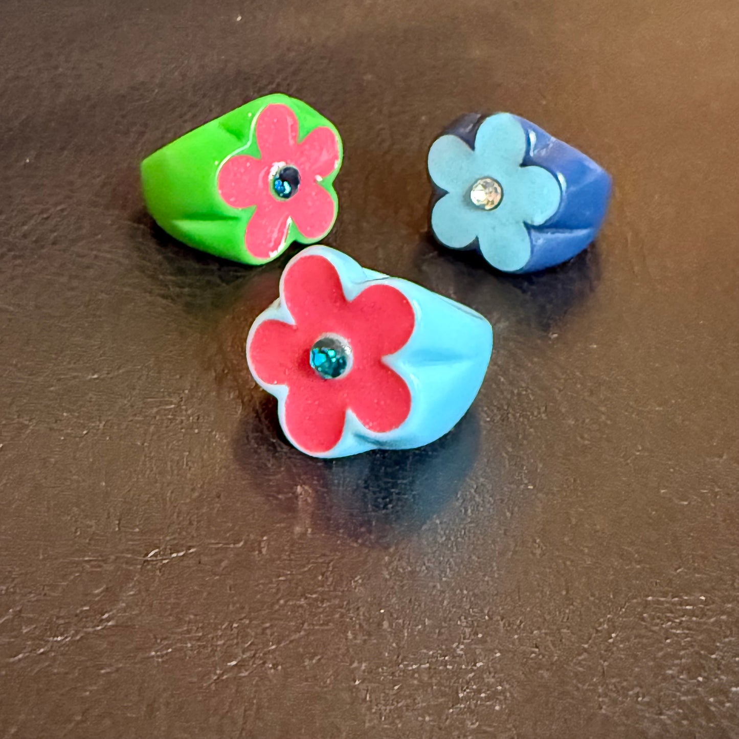 635 “FLOR POP” Anillo celeste