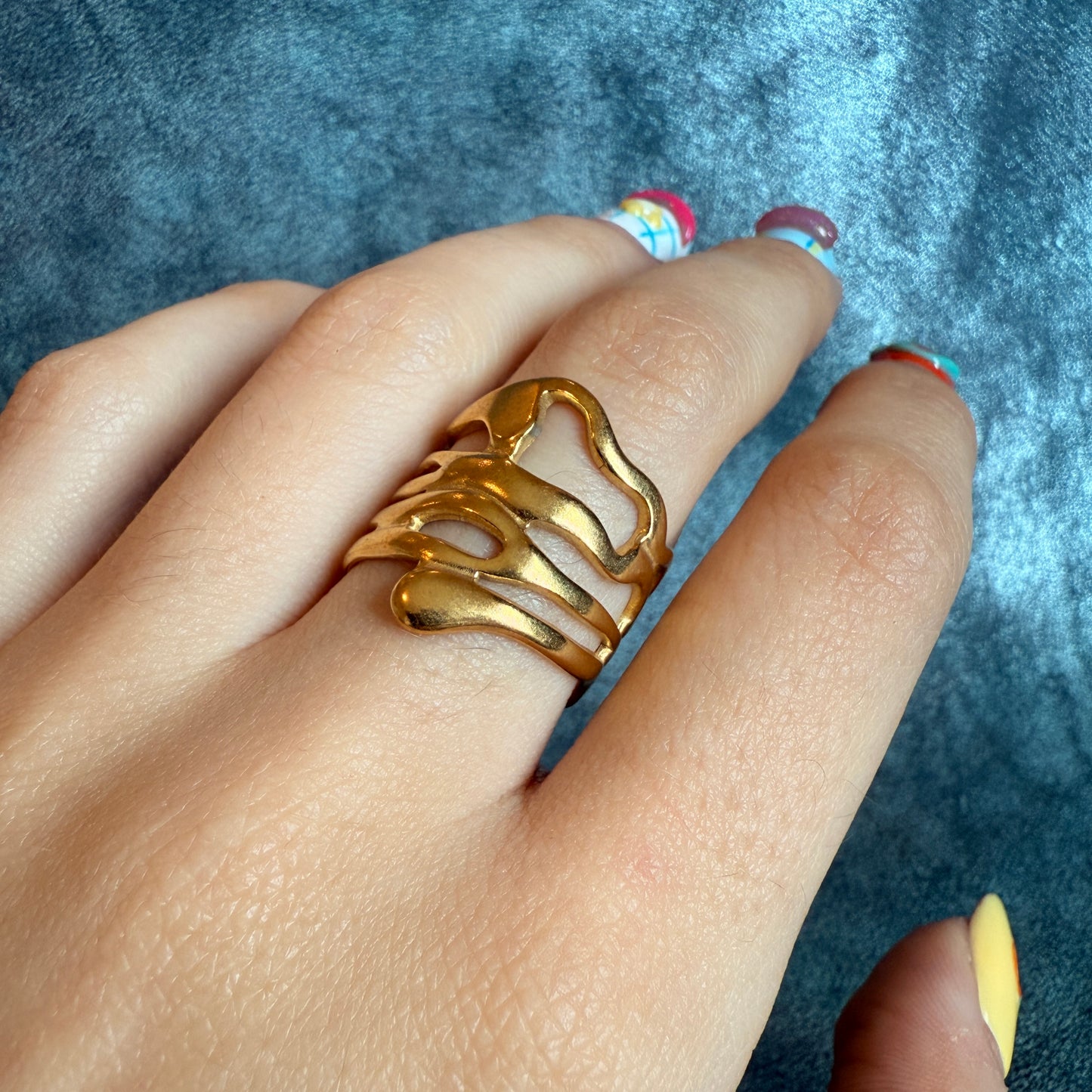 595 “TIERRA” Anillo oro