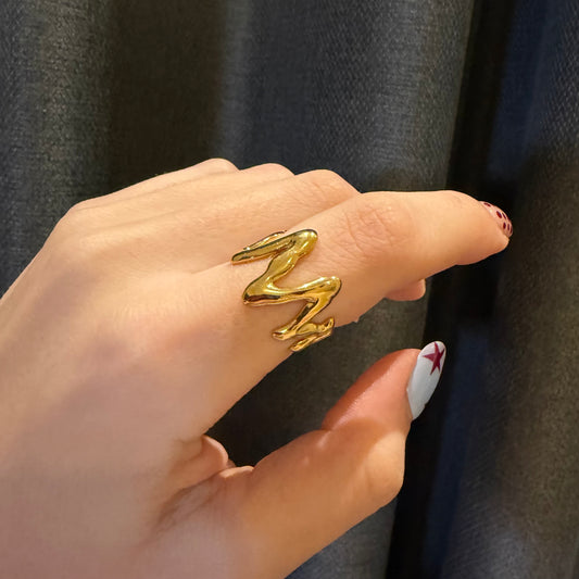 671 "MAXIMA" ANILLO DORADO