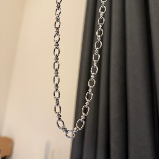 646 “CAROLINA” Collar plateado