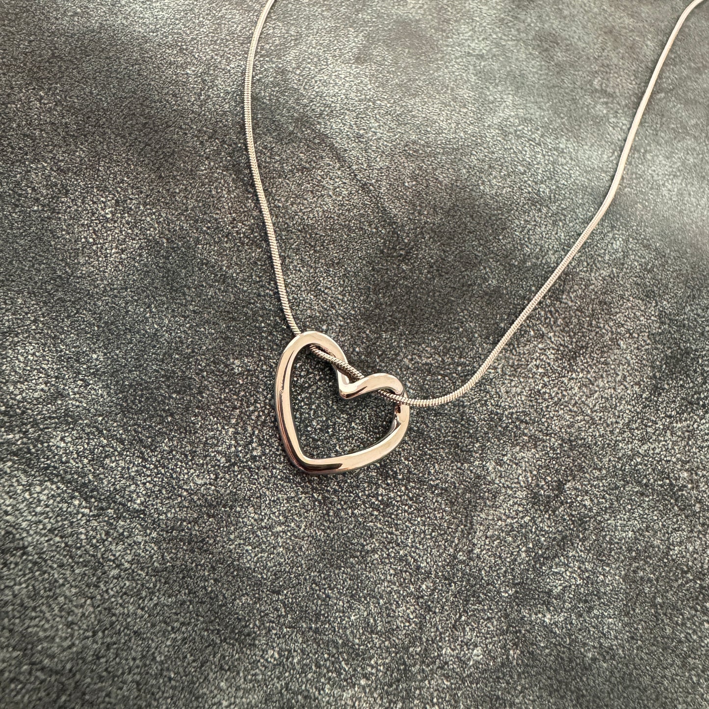 "AMELIA" Collar plateado