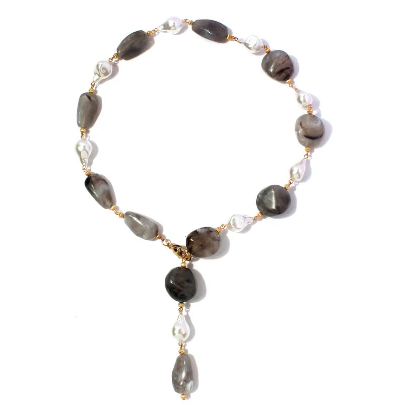 739 "DANIELA" Collar de cuentas